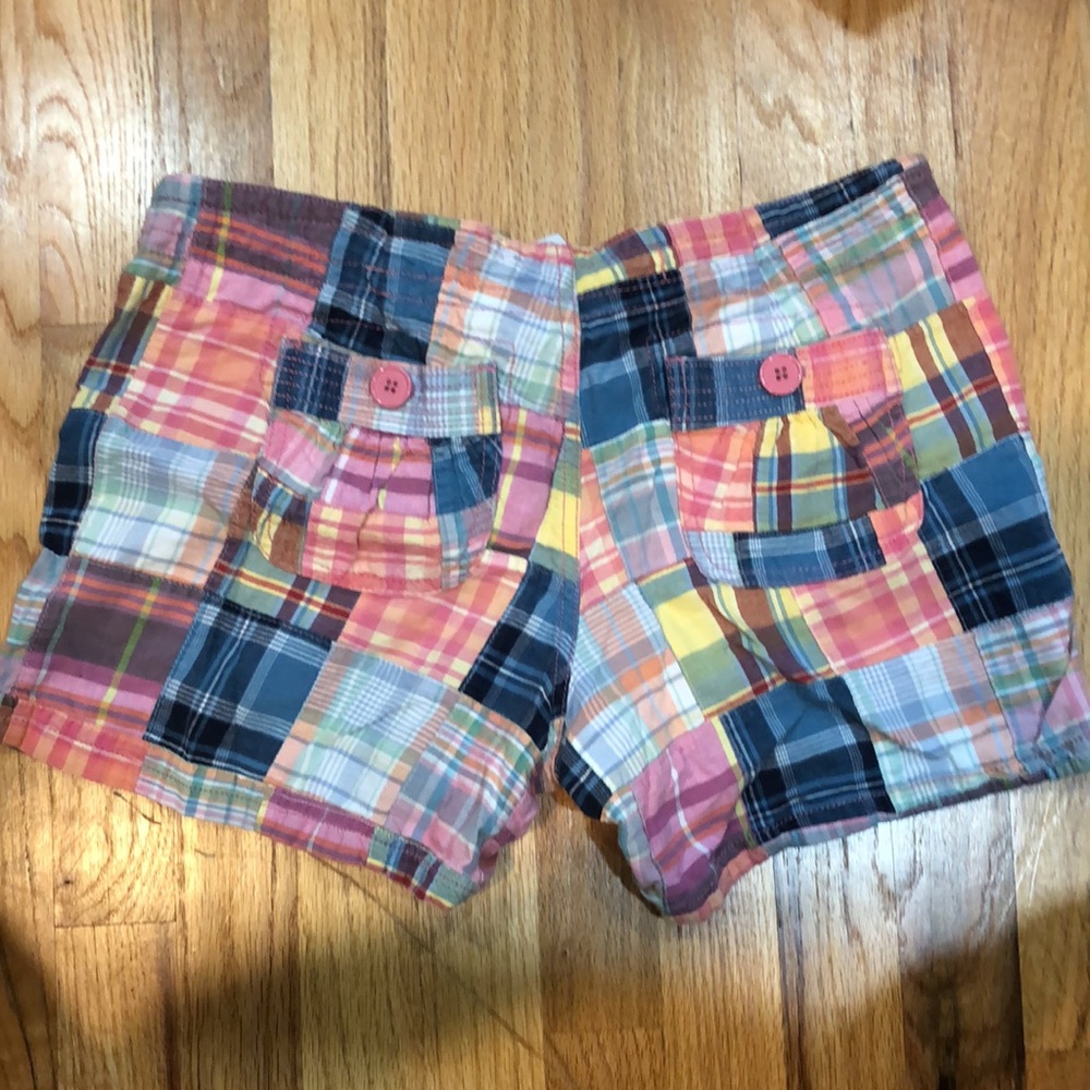 Super Cute Gap Patchwork Shorts - image 7